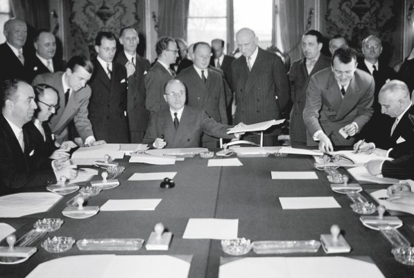 战后英国:隔岸观火的欧洲梦(2)_三联生活周刊