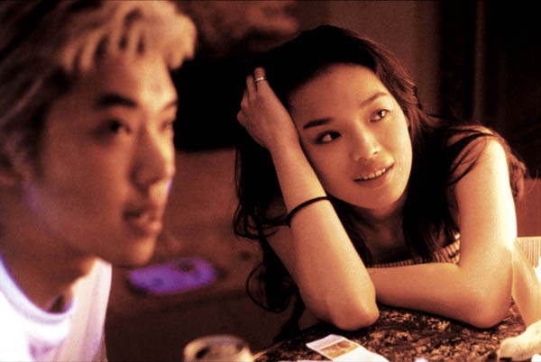 《千禧曼波》剧照