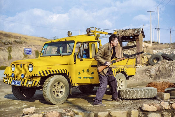 《追凶者也》,曹保平的黑色幽默_三联生活周刊