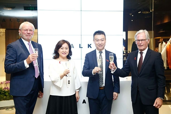 FALKE(鹰客)全球总裁Paul Falke先生致辞