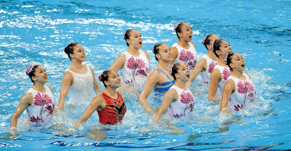 7月21日,花样游泳女子自由组合决赛中,中国队获得银牌涅槃1997年