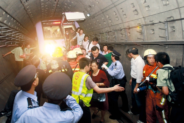信号之惑上海地铁追尾事故反思