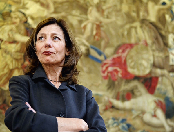 乌尔苏拉·克莱谢尔