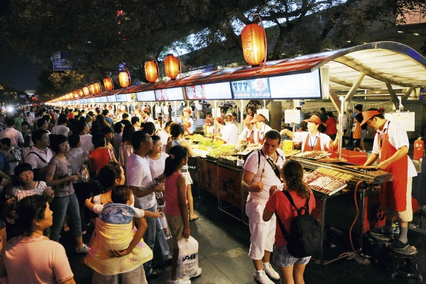 北京王府井夜市图片